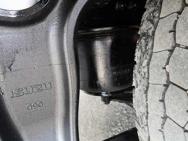 中古トラック いすゞアルミバン ＃8