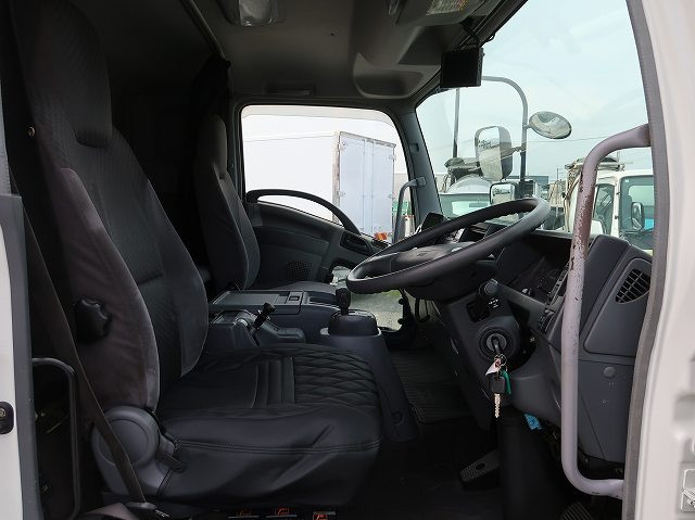 中古トラック いすゞアルミバン ＃10