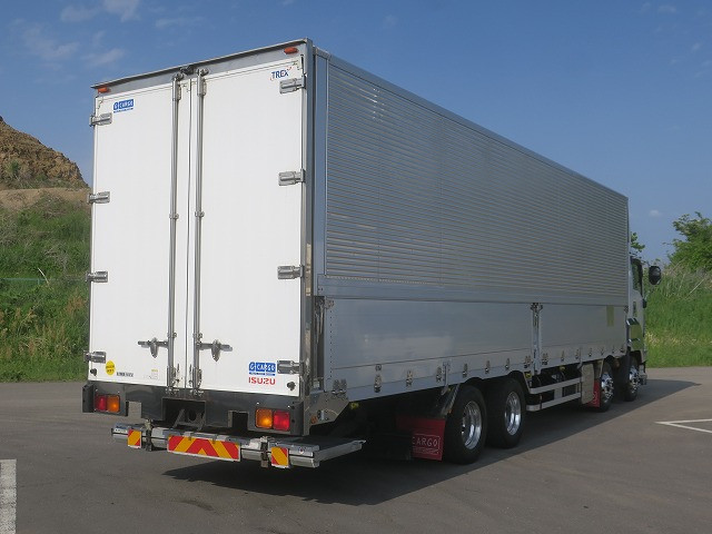 中古トラック いすゞアルミウィング ＃3