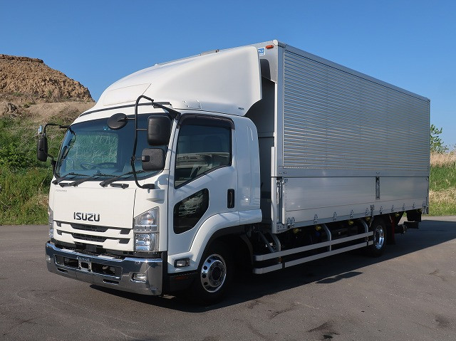 Reiwa 1 model Isuzu Forward, medium-sized aluminum wing, 6200 wide, combination gate, rear air suspension, 240 horsepower, aluminum wheels 