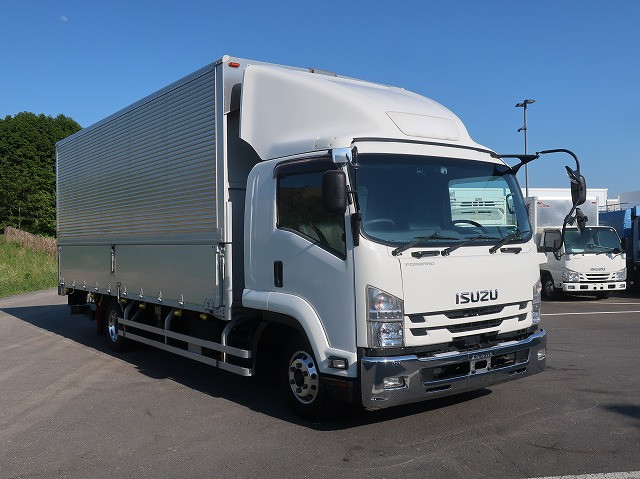 中古トラック いすゞアルミウィング ＃2