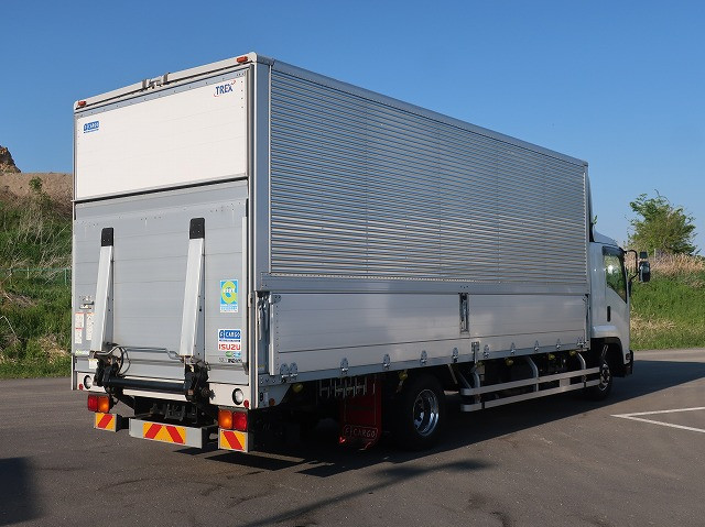 中古トラック いすゞアルミウィング ＃3