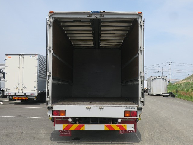 中古トラック いすゞアルミウィング ＃7