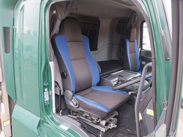 中古トラック いすゞアルミウィング ＃18