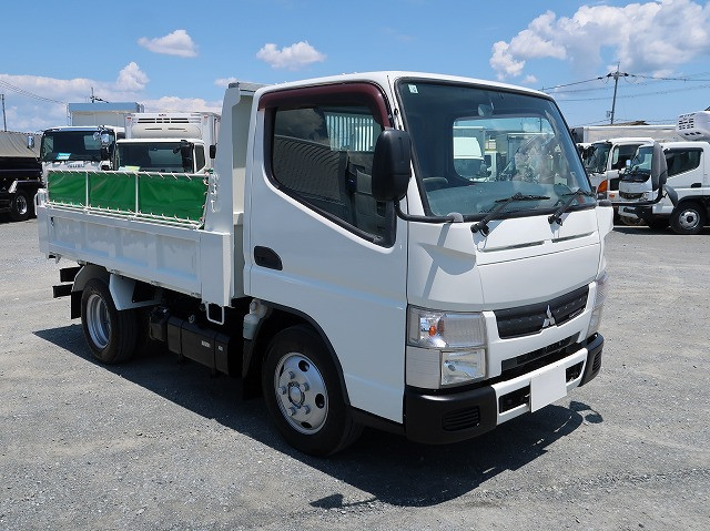 中古トラック 三菱ふそう キャンター 3tダンプ