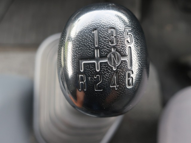 中古トラック いすゞクレーン付平ボディ ＃19