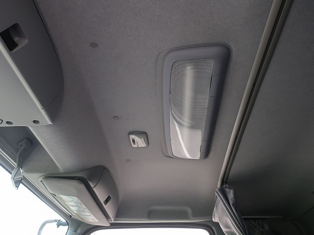 中古トラック いすゞクレーン付平ボディ ＃24