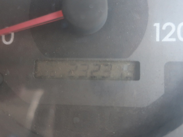 中古トラック 日野 プロフィア ヒアブクレーン付平ボディ