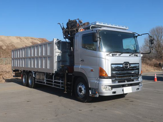 中古トラック 日野 プロフィア ヒアブクレーン付平ボディ