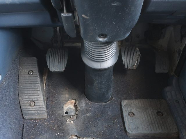 中古トラック 日野 プロフィア ヒアブクレーン付平ボディ