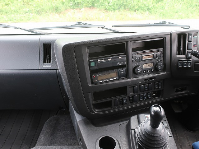 中古トラック いすゞ平ボディアルミブロック ＃15