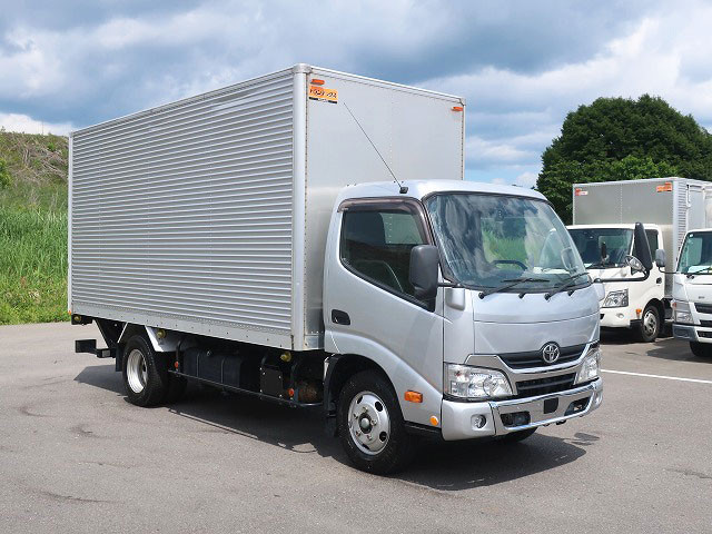 中古トラック トヨタ ダイナ 2tアルミバン