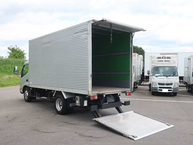 中古トラック トヨタアルミバン ＃6