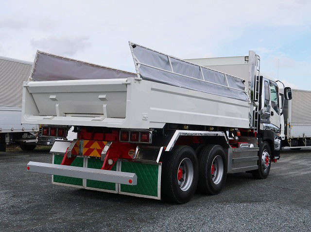 中古トラック いすゞダンプ ＃3