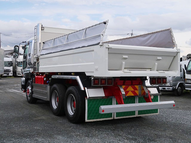 中古トラック いすゞダンプ ＃4