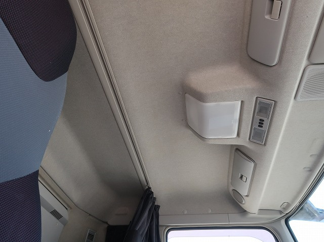 中古トラック 三菱ふそう平ボディアルミブロック ＃24