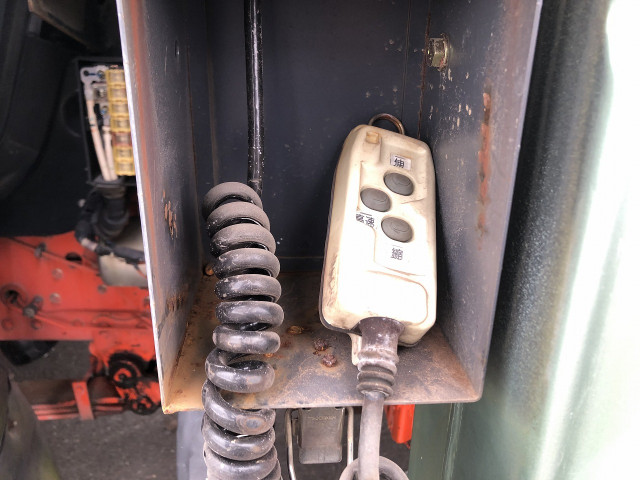 中古トラック 三菱ふそうセルフローダー #12