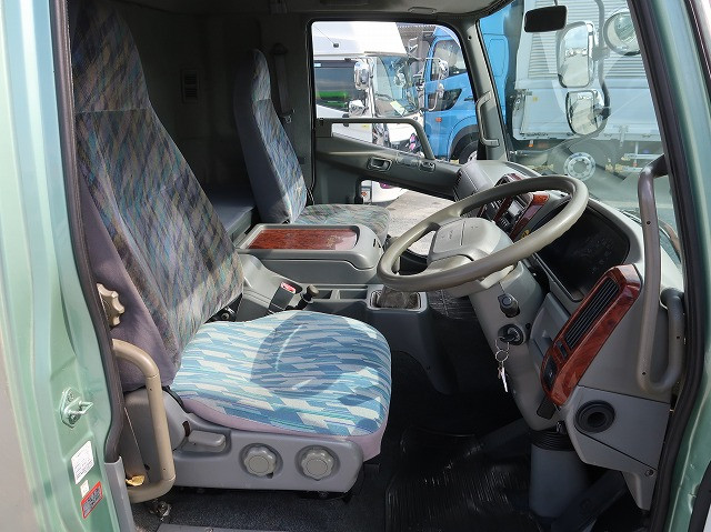 中古トラック 三菱ふそう ファイター 増トンセルフローダー 