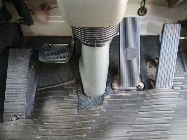 中古トラック 三菱ふそうセルフローダー ＃21