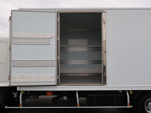 中古トラック 日野冷凍バン ＃9