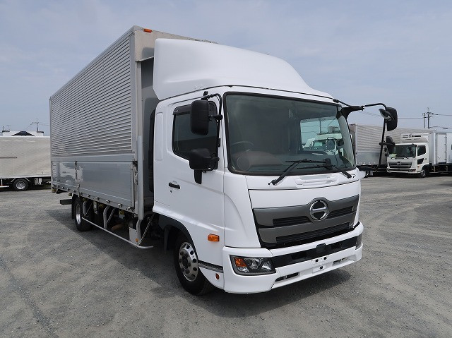 中古トラック 日野アルミウィング ＃2