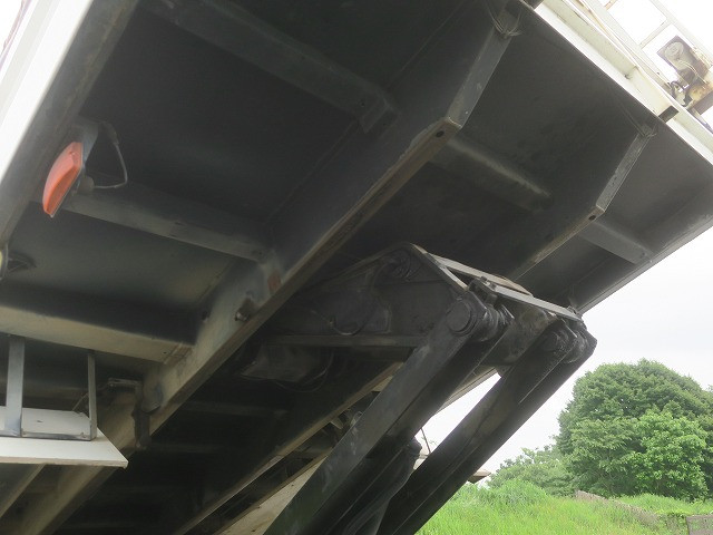 中古トラック いすゞダンプ ＃8