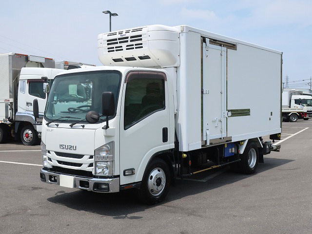中古トラック いすゞ冷凍バン