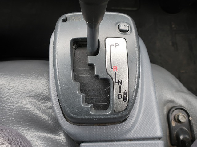 中古トラック いすゞ冷凍バン #18