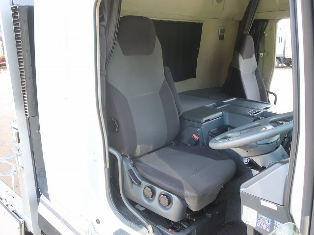 中古トラック 三菱ふそう スーパーグレート 大型アルミウィング