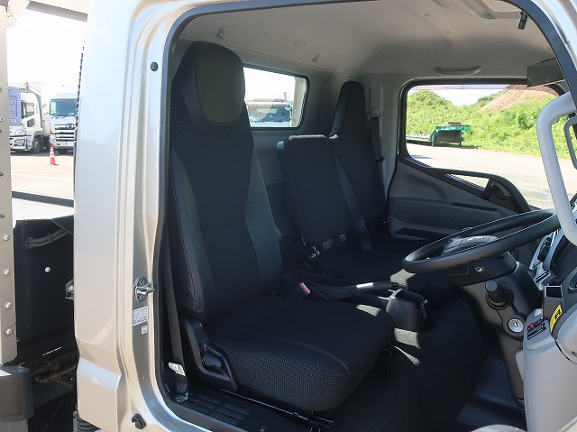 中古トラック 三菱ふそうセーフティーローダー（車載車） ＃13