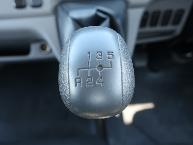 中古トラック 三菱ふそうセーフティーローダー（車載車） ＃18