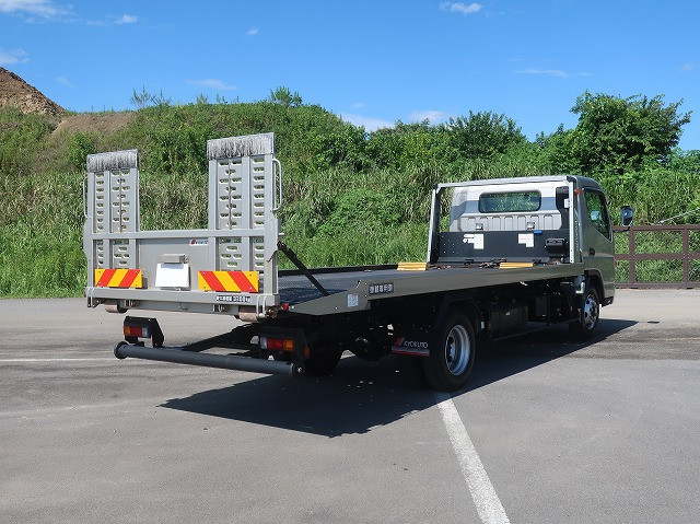 中古トラック 三菱ふそうセーフティーローダー（車載車） ＃3