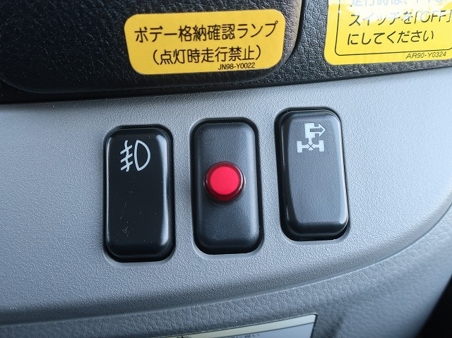 中古トラック 三菱ふそうセーフティーローダー（車載車） ＃21