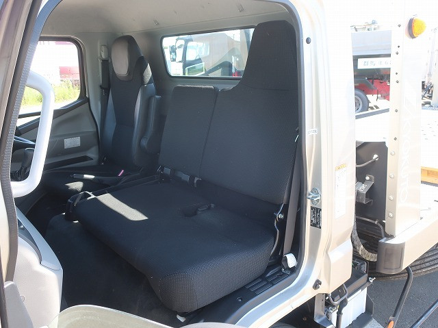 中古トラック 三菱ふそうセーフティーローダー（車載車） ＃23