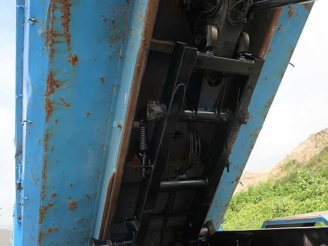 中古トラック いすゞアームロール ＃8