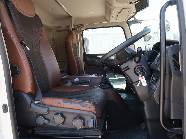 中古トラック 日野アルミウィング ＃14