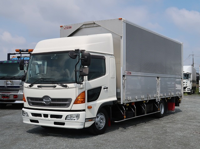 [Vehicle for lease rental only] 2017 Hino Ranger, medium-sized aluminum wing, 6300 wide combination gate, high roof, rear wheel air suspension, 240 horsepower, 4-stage lashing rail