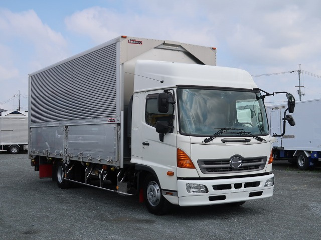 中古トラック 日野 レンジャー 中型アルミウィング