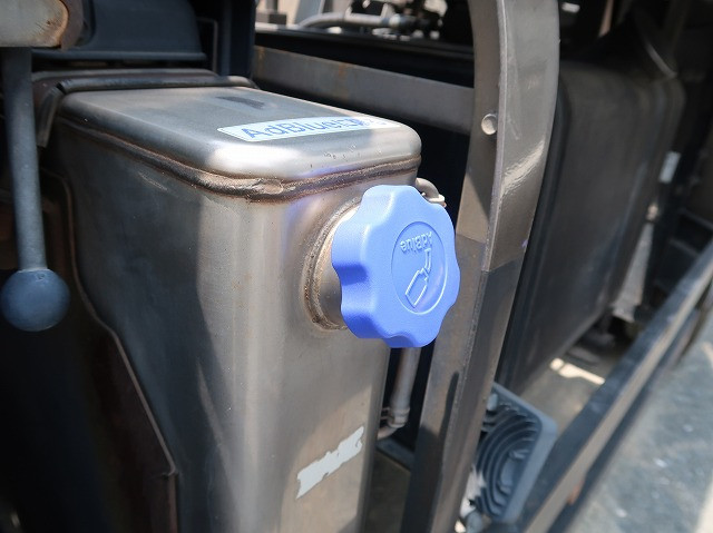 中古トラック UDトラックスコンクリートミキサー車 #11