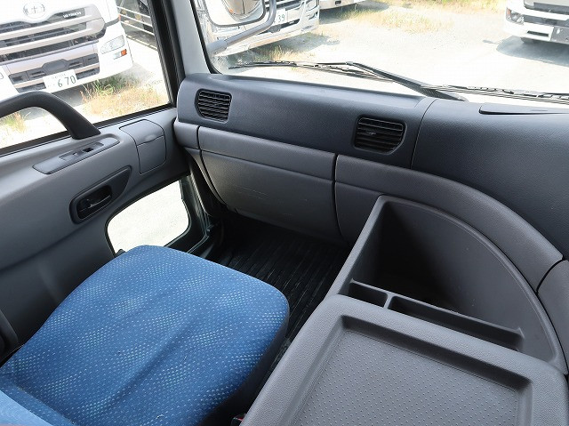 中古トラック UDトラックスコンクリートミキサー車 ＃15