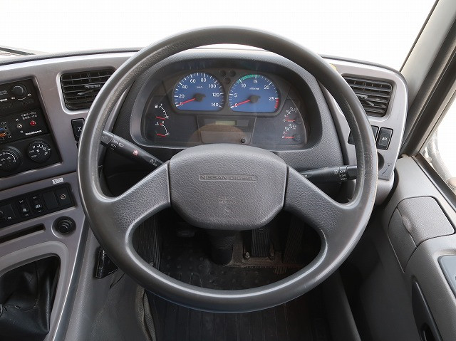 中古トラック UDトラックスコンクリートミキサー車 ＃17