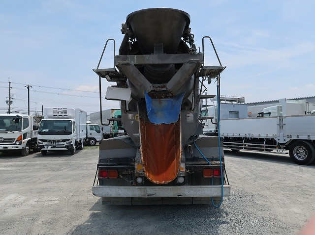 中古トラック UDトラックスコンクリートミキサー車 ＃5