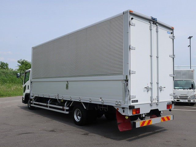 中古トラック いすゞアルミウィング #4