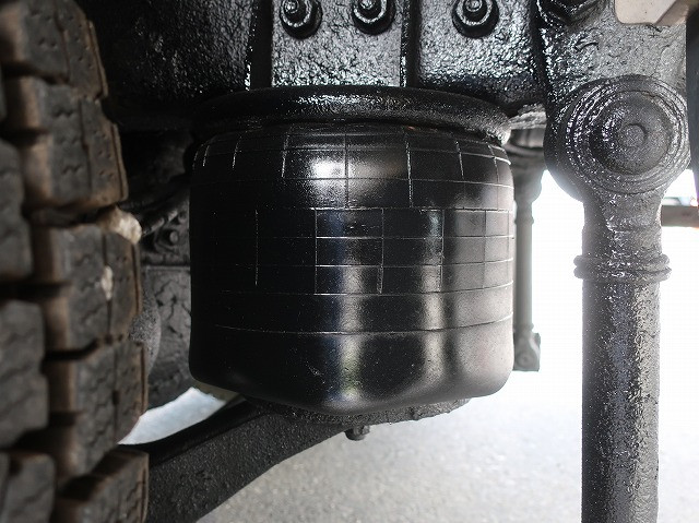 中古トラック 三菱ふそうクレーン付平ボディ #13