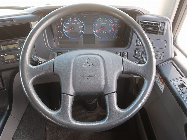 中古トラック 三菱ふそうクレーン付平ボディ #17