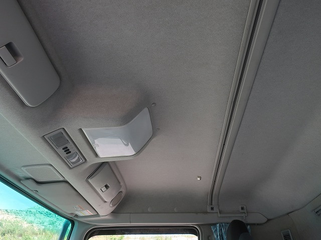 中古トラック 三菱ふそうクレーン付平ボディ #24