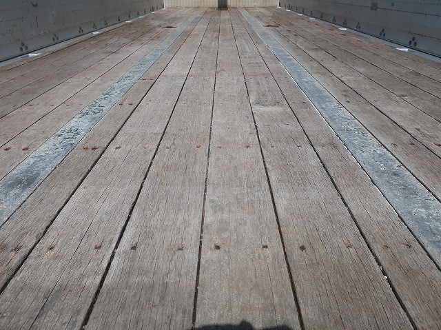 中古トラック 三菱ふそうクレーン付平ボディ #9