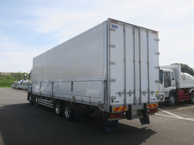 中古トラック いすゞアルミウィング ＃4