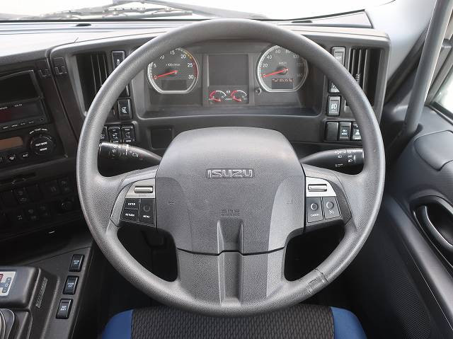 中古トラック いすゞ ギガ 大型平ボディアルミブロック