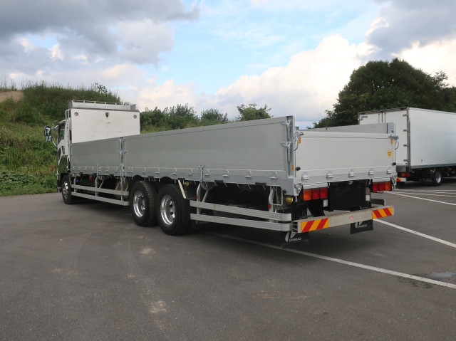 中古トラック いすゞ平ボディアルミブロック ＃4